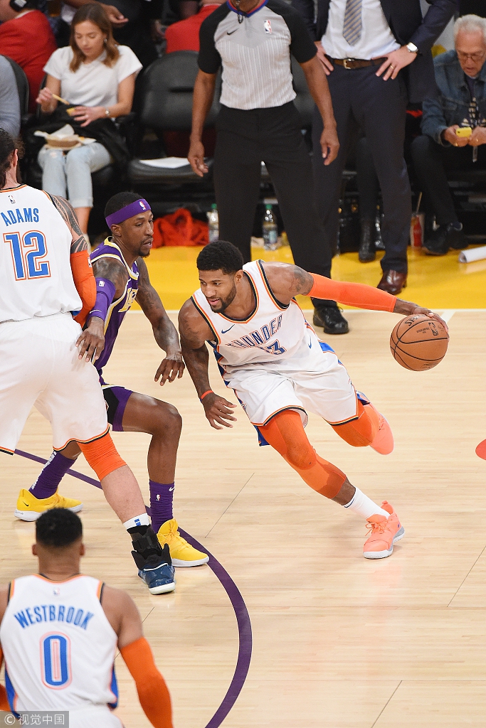 他在球队的 他在球队的