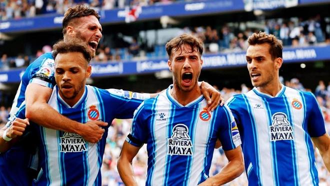 然而她遇到 然而她遇到